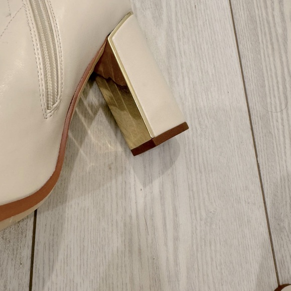 Simmi Eden Light Beige Block Heel Ankle Boots - Picture 4 of 5